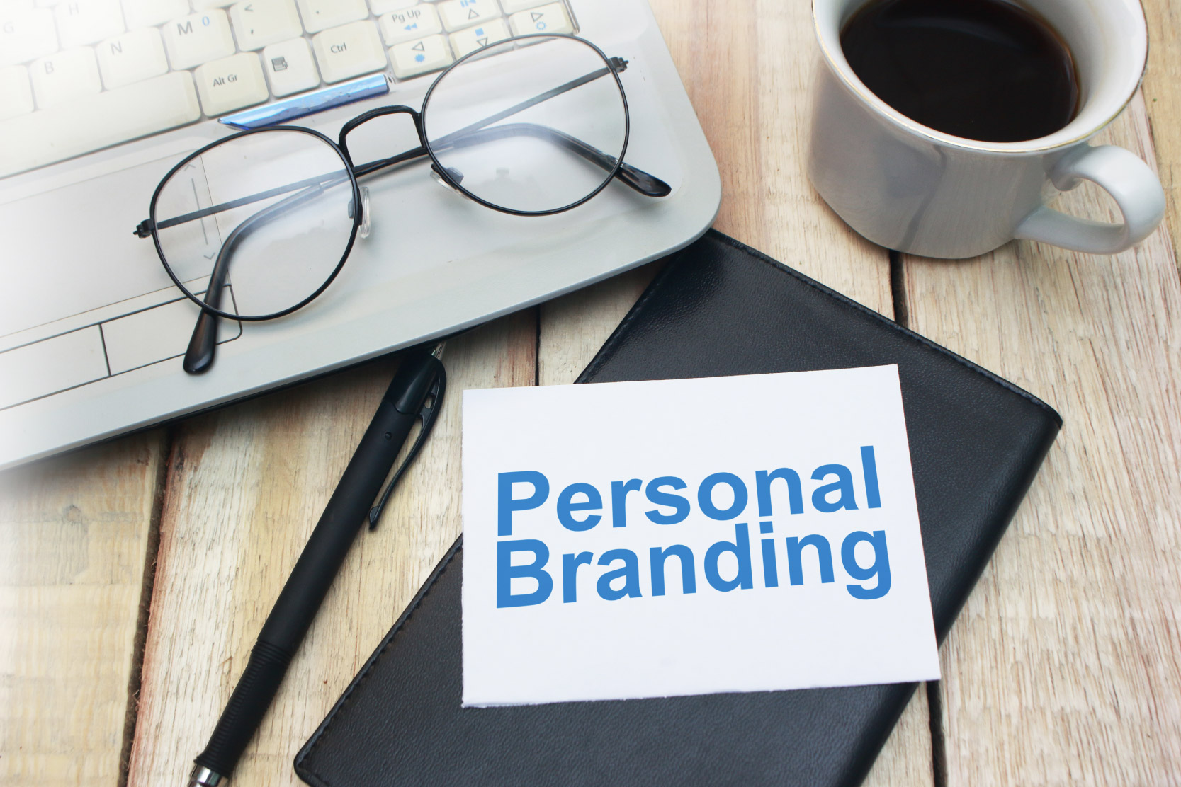 7+ Faktor Utama Untuk Memperkuat Personal Branding | Matamaya